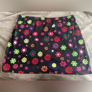 Floral mini skirt
